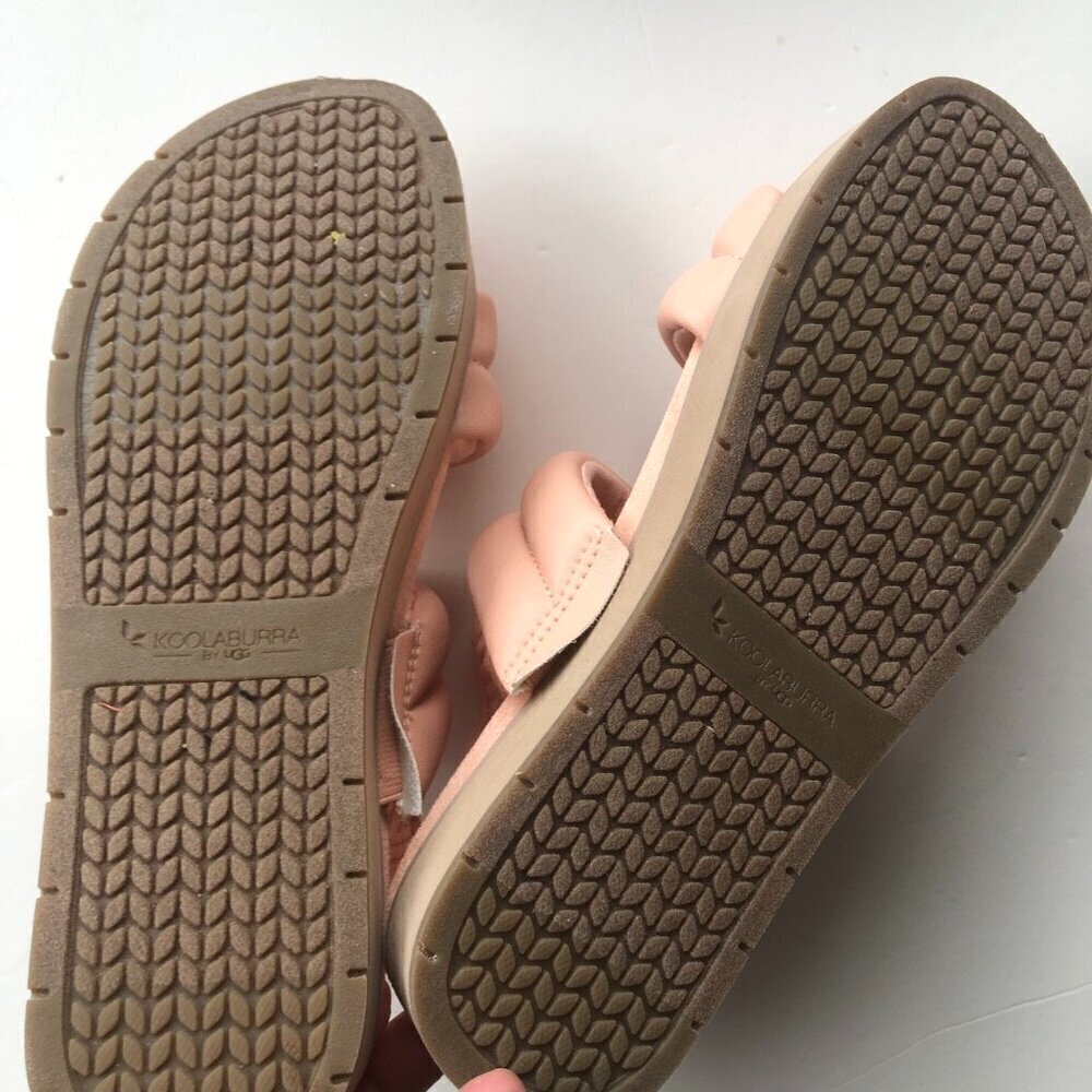 UGG's KOOLABURRA Anida Sandal in Almost Apricot with Tan platform & soles US8 - Picture 11 of 16